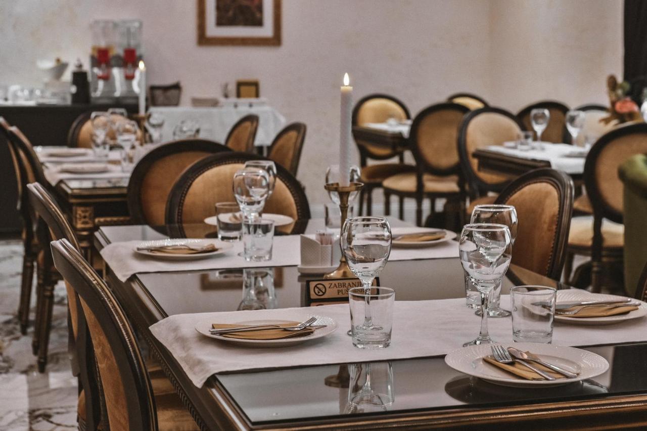 Garni Hotel Barut Šabac Eksteriør bilde